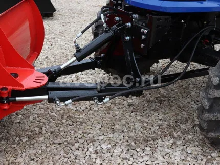 Отвал Снеговик на DF 404 G2 ОК2000