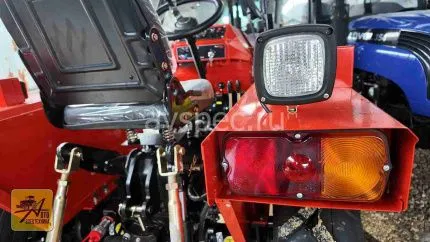 трактор uralets 220